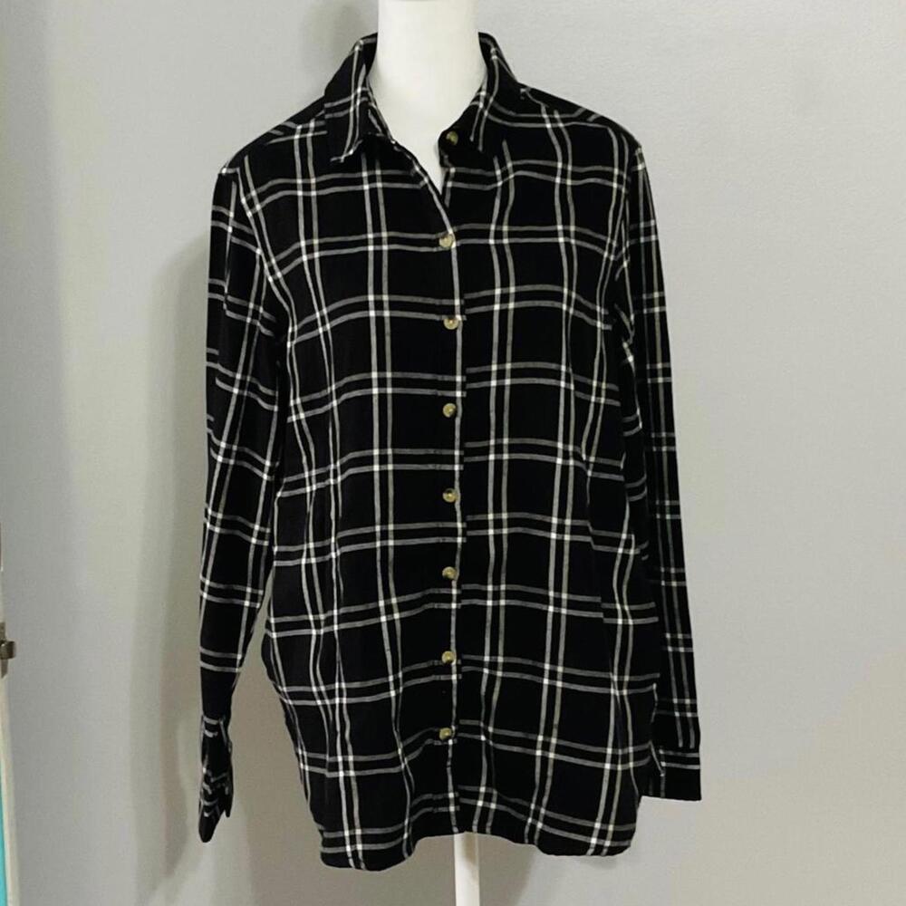 Jachs Girlfriend Black and White Plaid Button-Up Shirt, Size Small